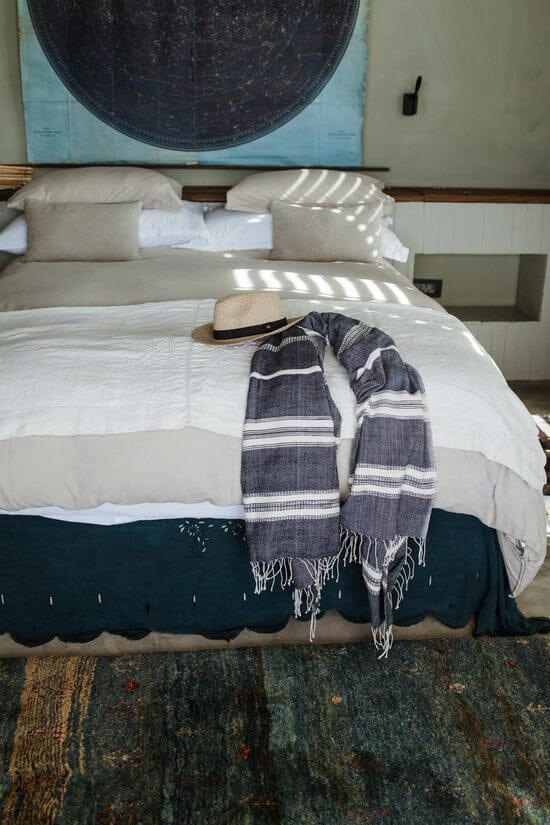 Ecru Adwa Woven Bath Towel - Navy Bathroom Accessories Ecru