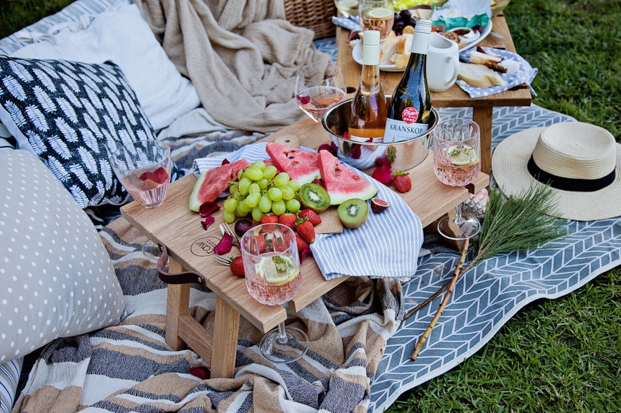 r.a.w Foldable Picnic Table (with cut-out) Garden Accessories RA Woodcraft