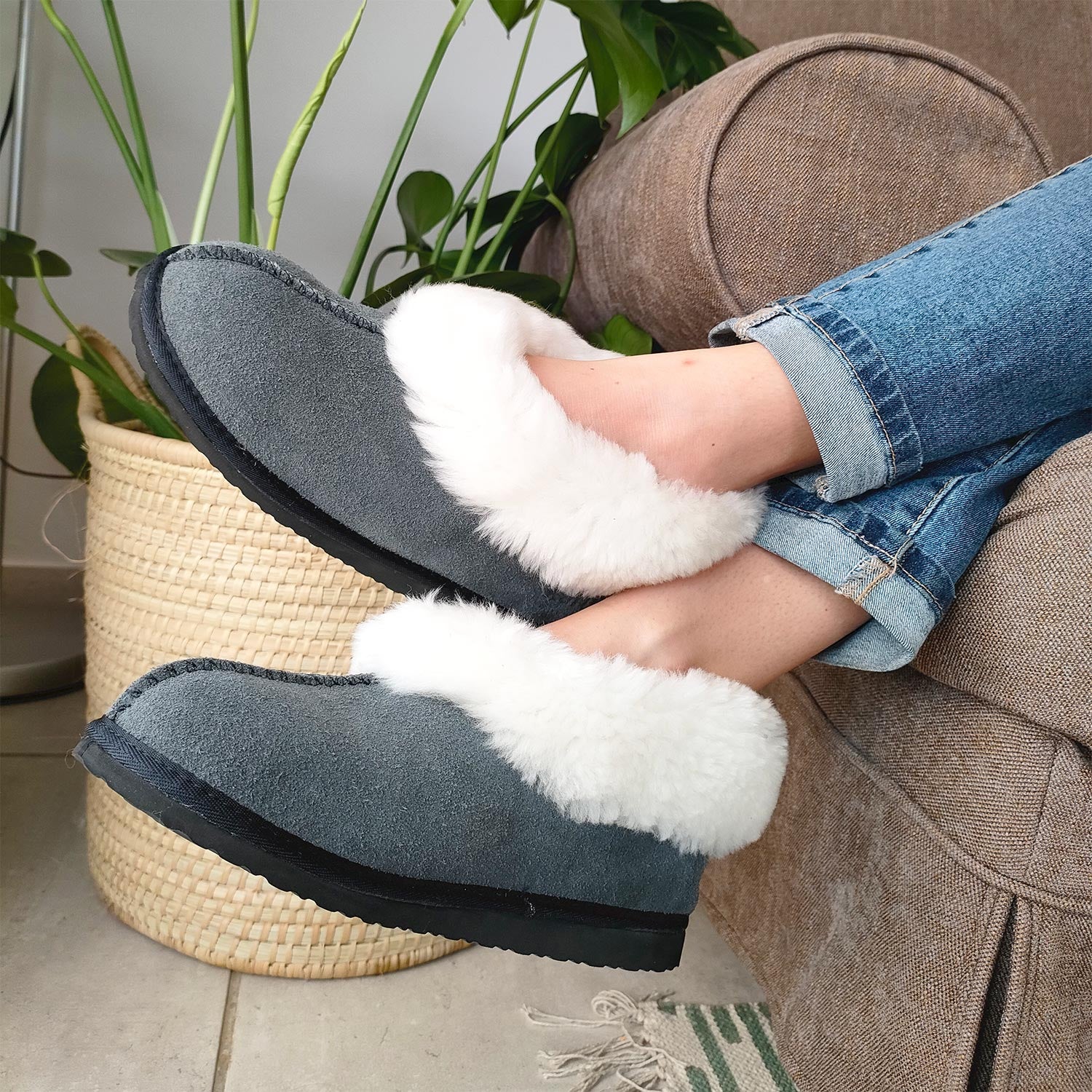 Karu Cosy Charcoal Sheepskin & Wool Slippers Slippers Karu Slippers 