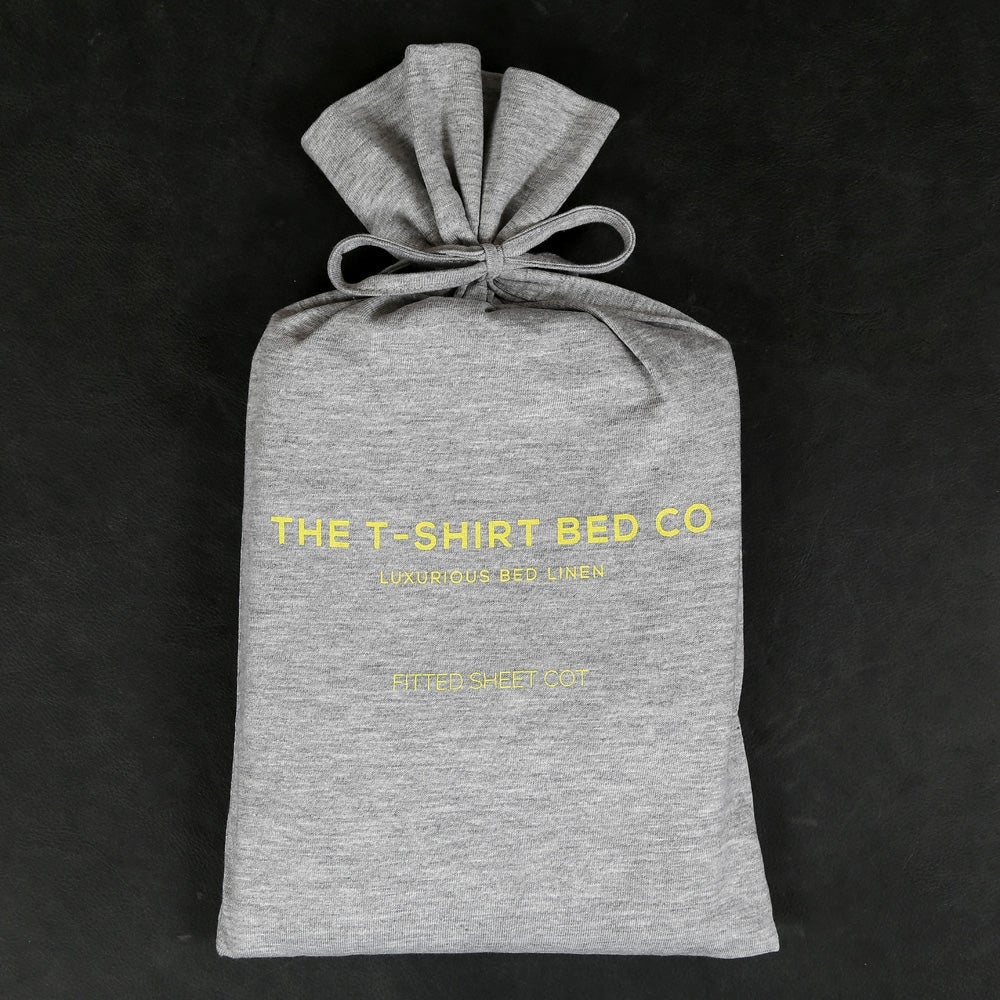 T-Shirt Bed Co Cot Fitted Sheet Bedding T-Shirt Bed Co.