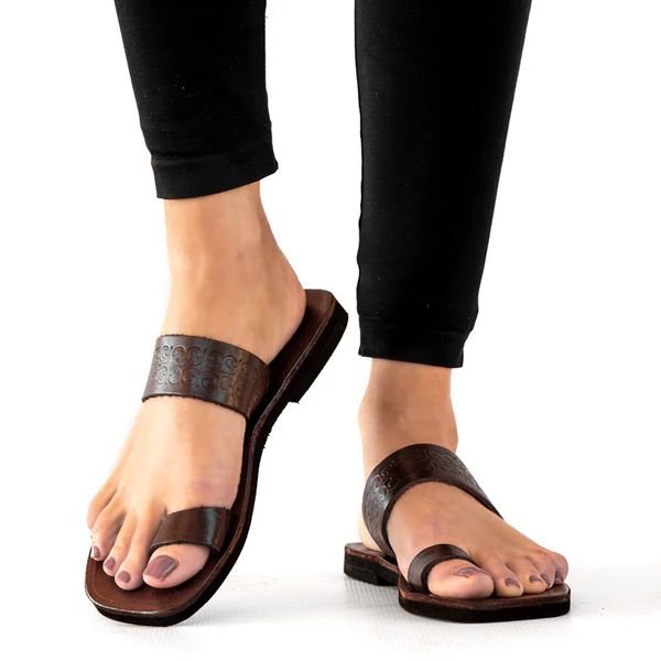 Groundcover Ladies Guru Leather Sandal - Brown Sandals Groundcover 